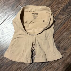 SKIMS Beige Shapewear